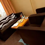 Danubia Gate Hotel