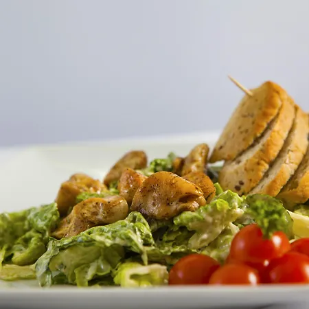 Danubia Gate Отель